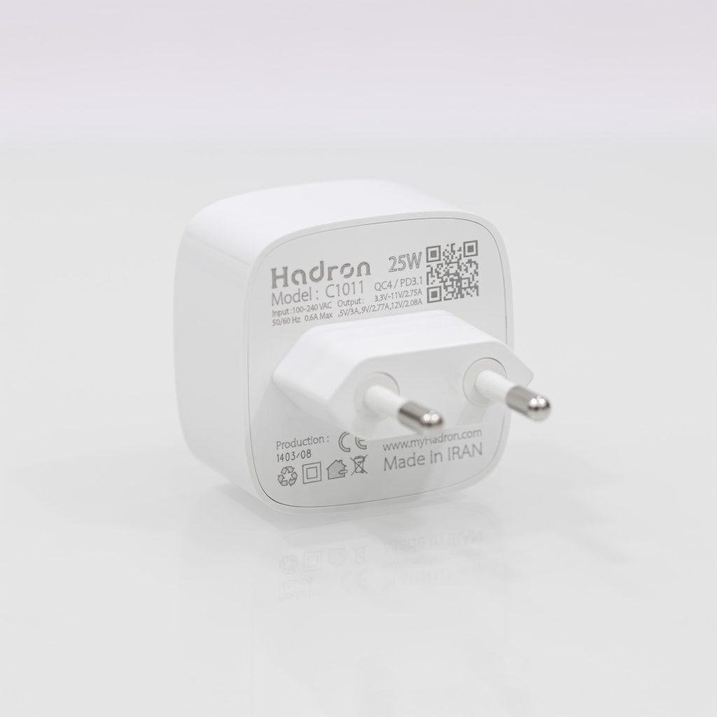 شارژر دیواری 25 وات هادرون مدل C1011